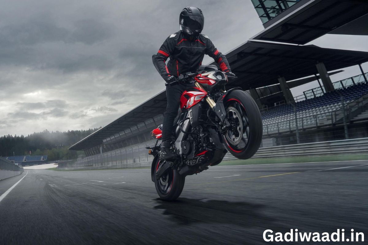 2025 Bajaj Pulsar NS400Z1