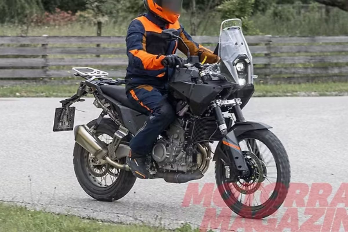 New KTM Twin-Cylinder