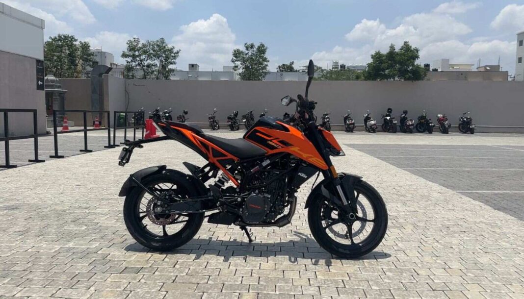 Bajaj KTM