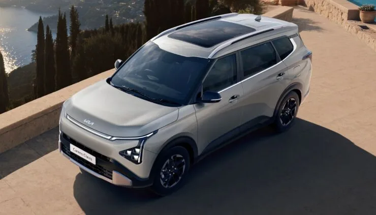 Kia Carens Clavis 2026