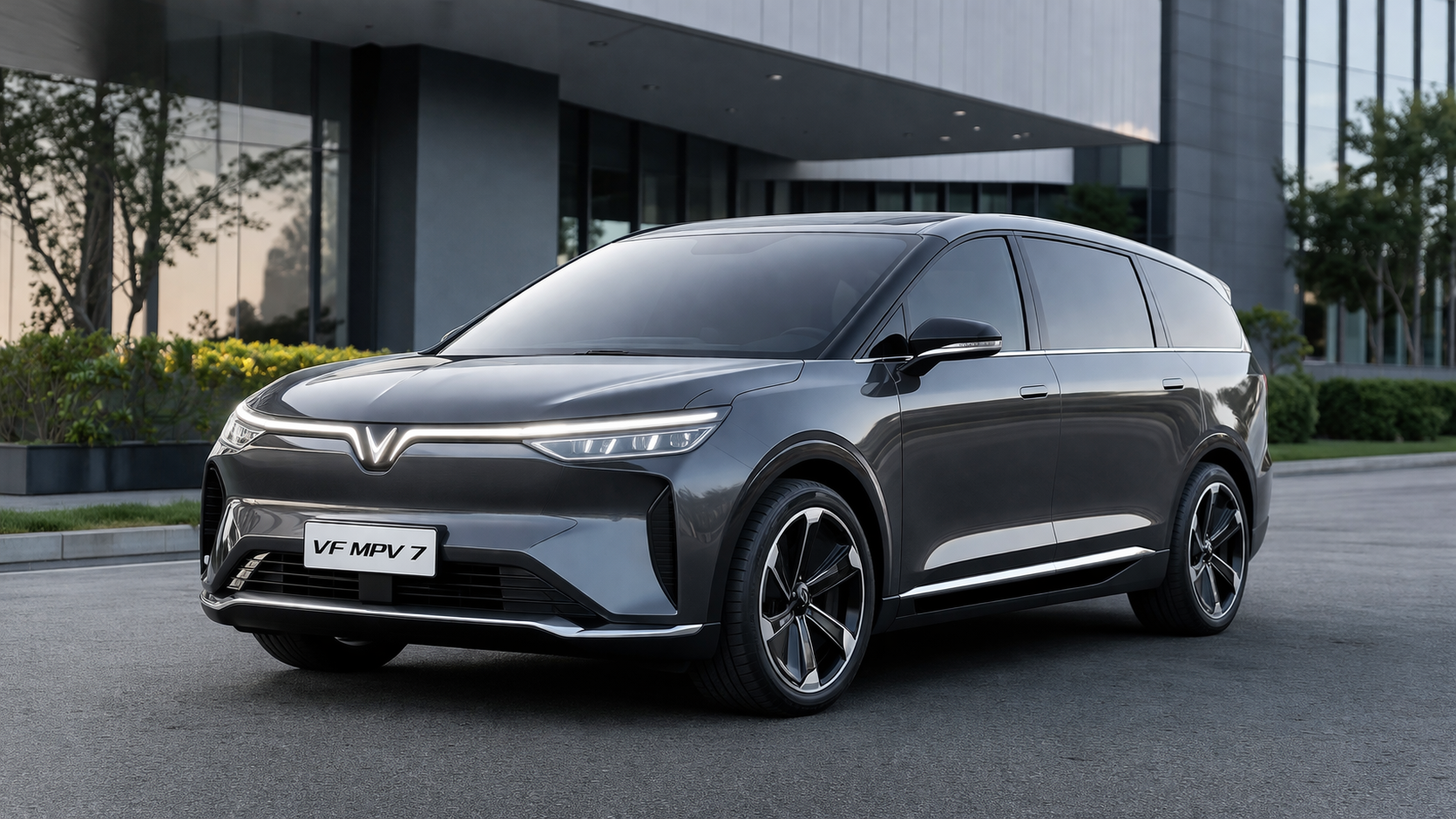 VinFast VF MPV 7 vs Innova Crysta