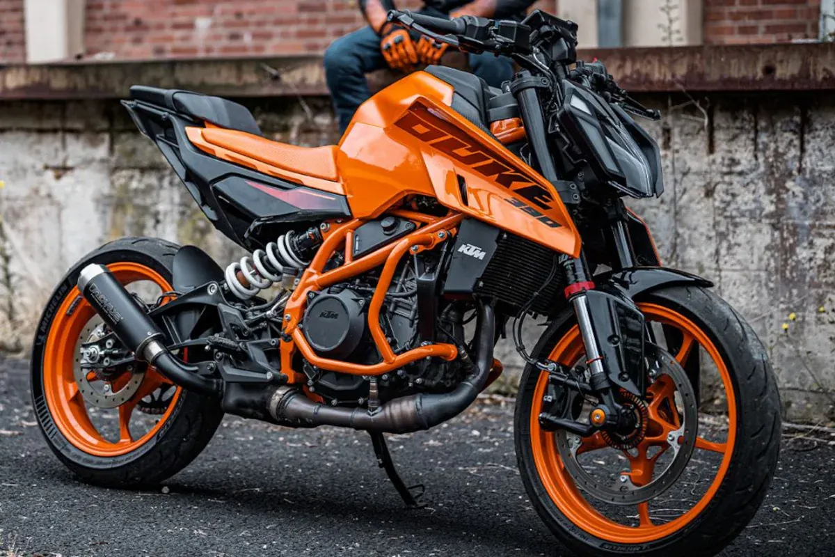 KTM 390 Duk