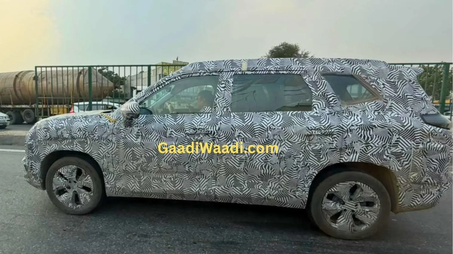 Hybrid SUVs