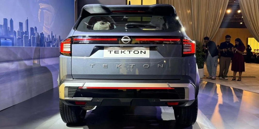 Nissan Tekton