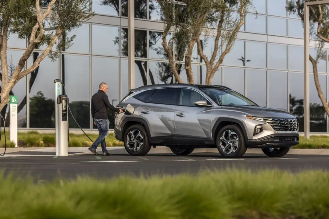 Upcoming 7 Seater Hybrid SUVs