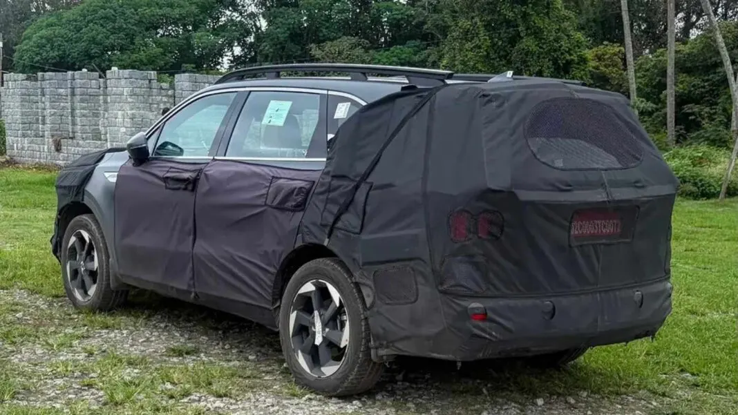 Upcoming 7 Seater Hybrid SUVs India 2026