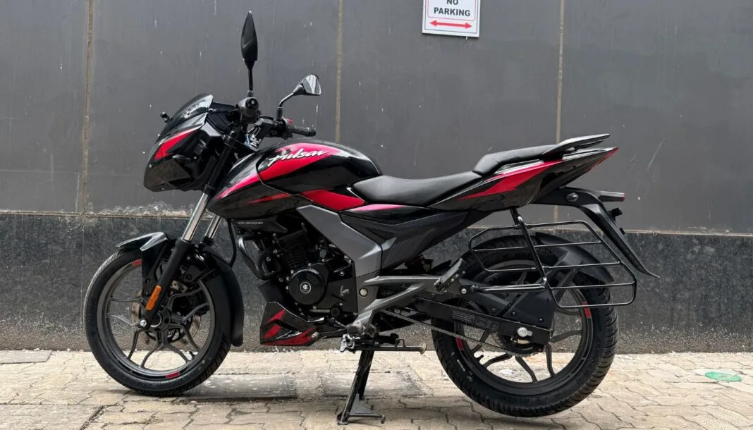New gen bajaj pulsar 150