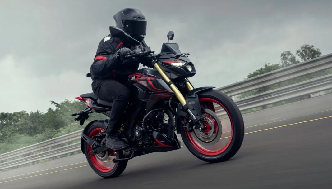 Bajaj Pulsar N160 S