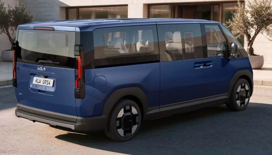 Kia PV7