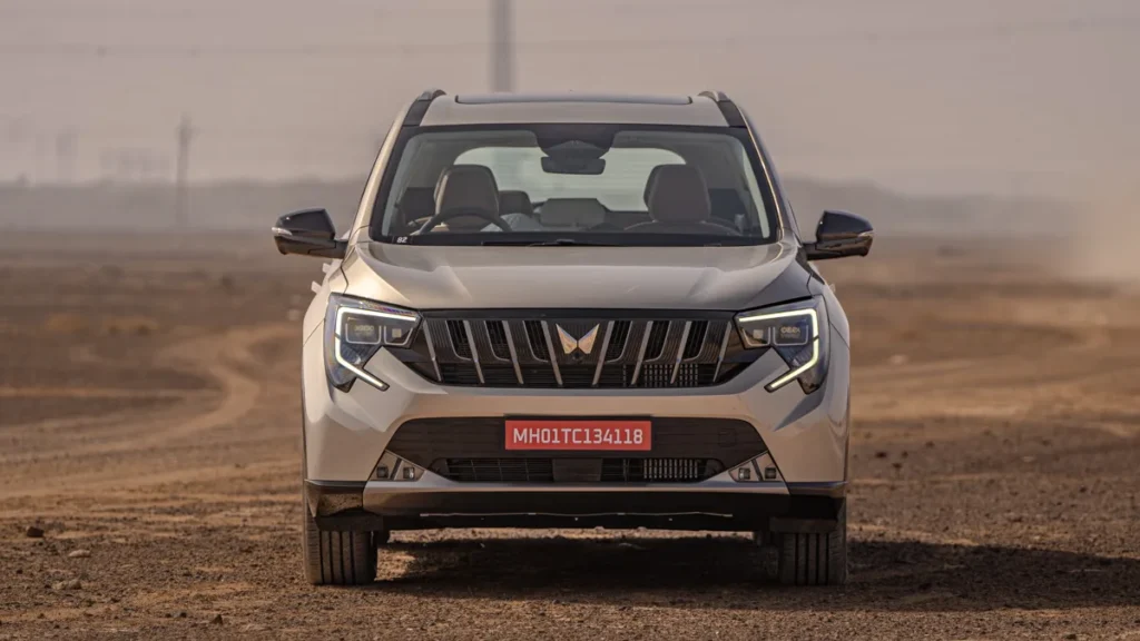 Mahindra XUV 7XO AX7