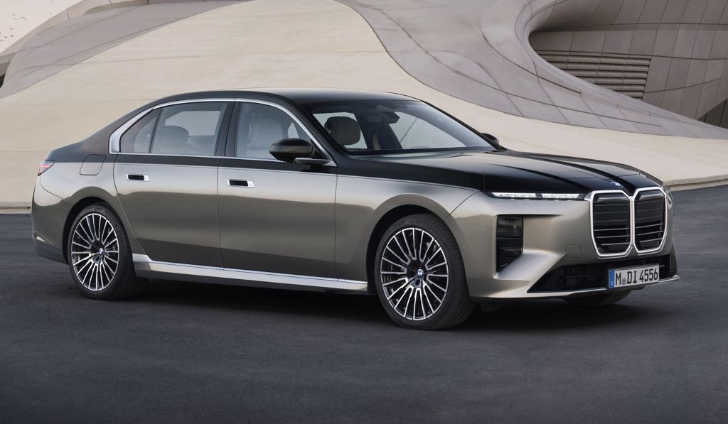 BMW 7 Series Facelift Launched In India, Priced From Rs. 1.95 Crore