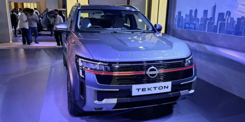 Nissan Tekton vs Renault Duster