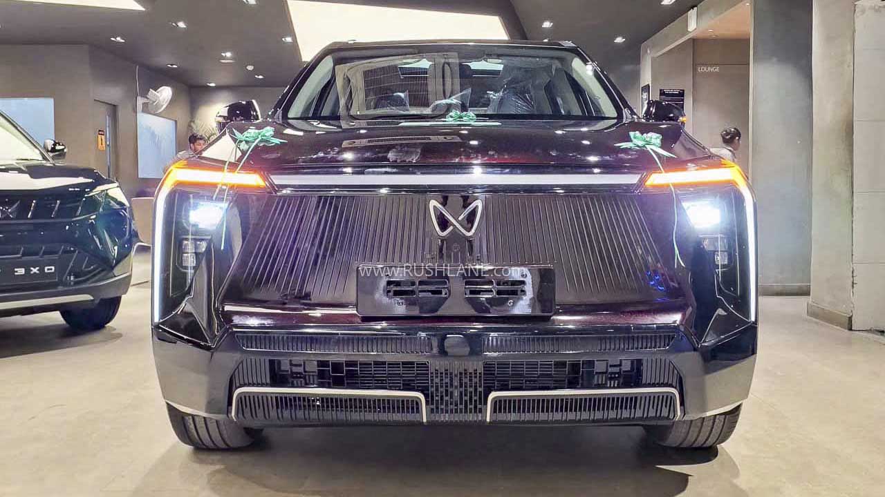 Tata Mahindra EV Sales