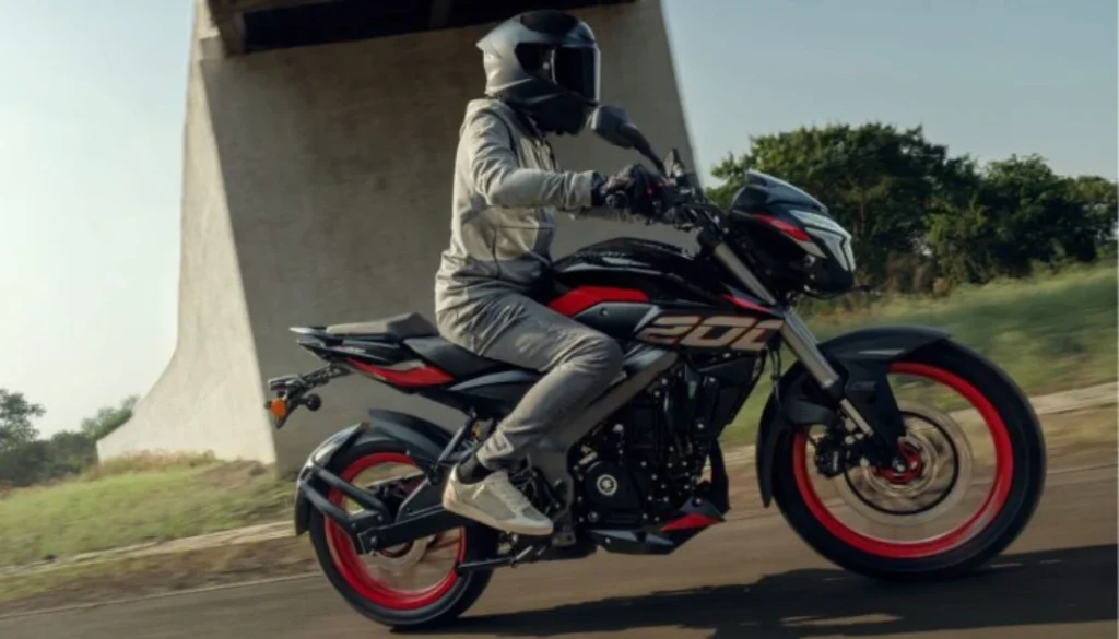 Bajaj Pulsar NS200
