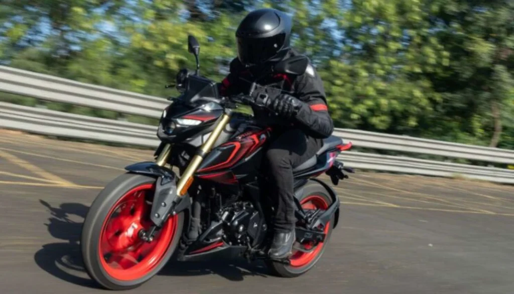 Bajaj Pulsar N250